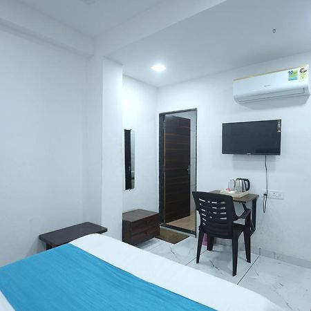 Hotel Season أحمد أباد المظهر الخارجي الصورة